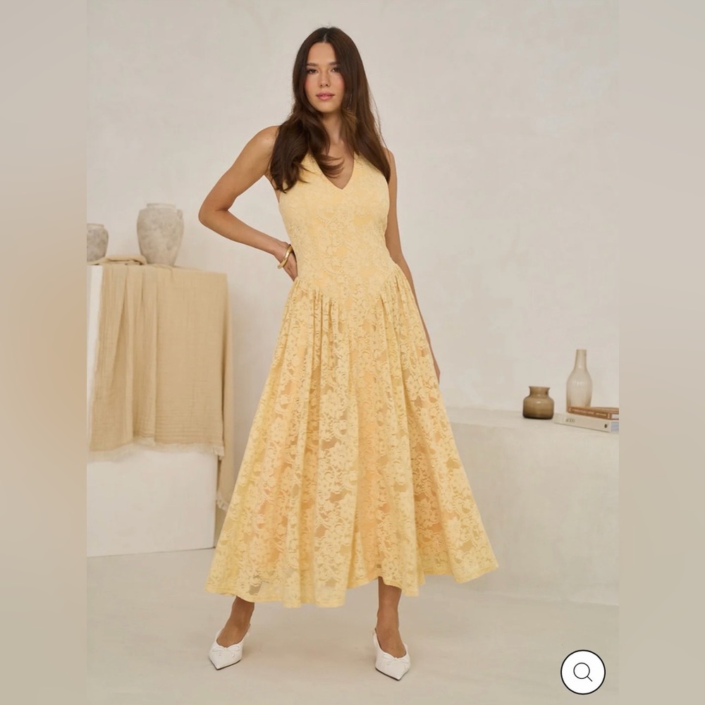 EXTRO & VERT Mila Halter Midi Dress - Picture 12 of 16